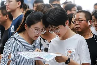 太阳报：巴黎从来没有考虑过引进拉什福德，球员会留在曼联